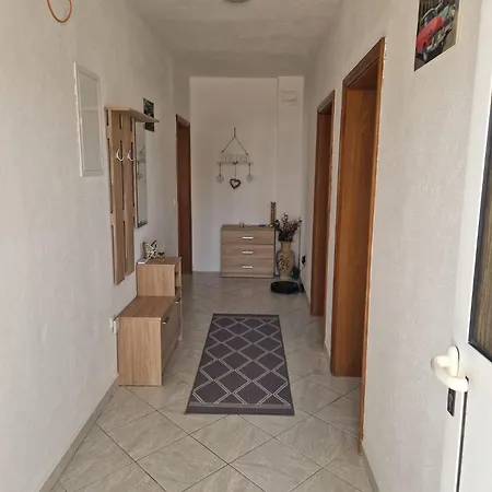 Apartment Apartman Mirko Rogoznica *